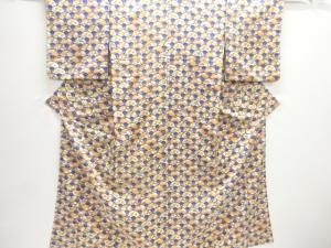 扇青海波に草花模様小紋着物